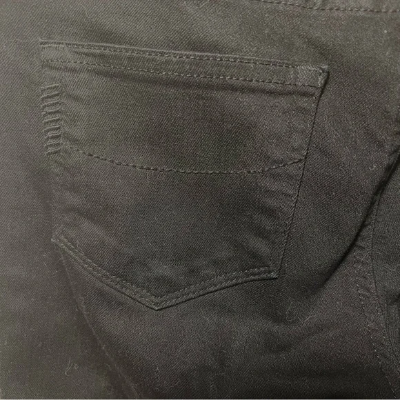 Paige SKYLINE SKINNY jean. Size 26 - Picture 8 of 8